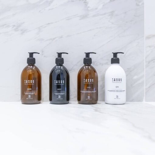 11 "MOSS9 irreverence nourishing shampoo refillable">MAITINAMASIS ŠAMPŪNAS – COSMOS ORGANIC 010